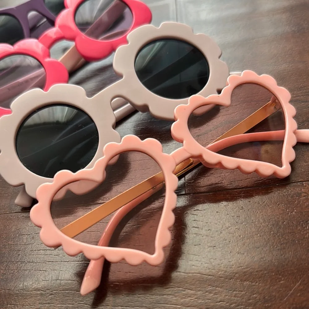 N/A trendy sunglasses